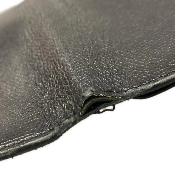 Auth CHANEL CC Button - Black Leather Key Case - Picture 9 of 14